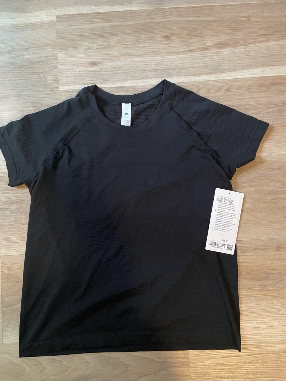 lululemon athletica Black Short Sleeve Women's Crew Tee